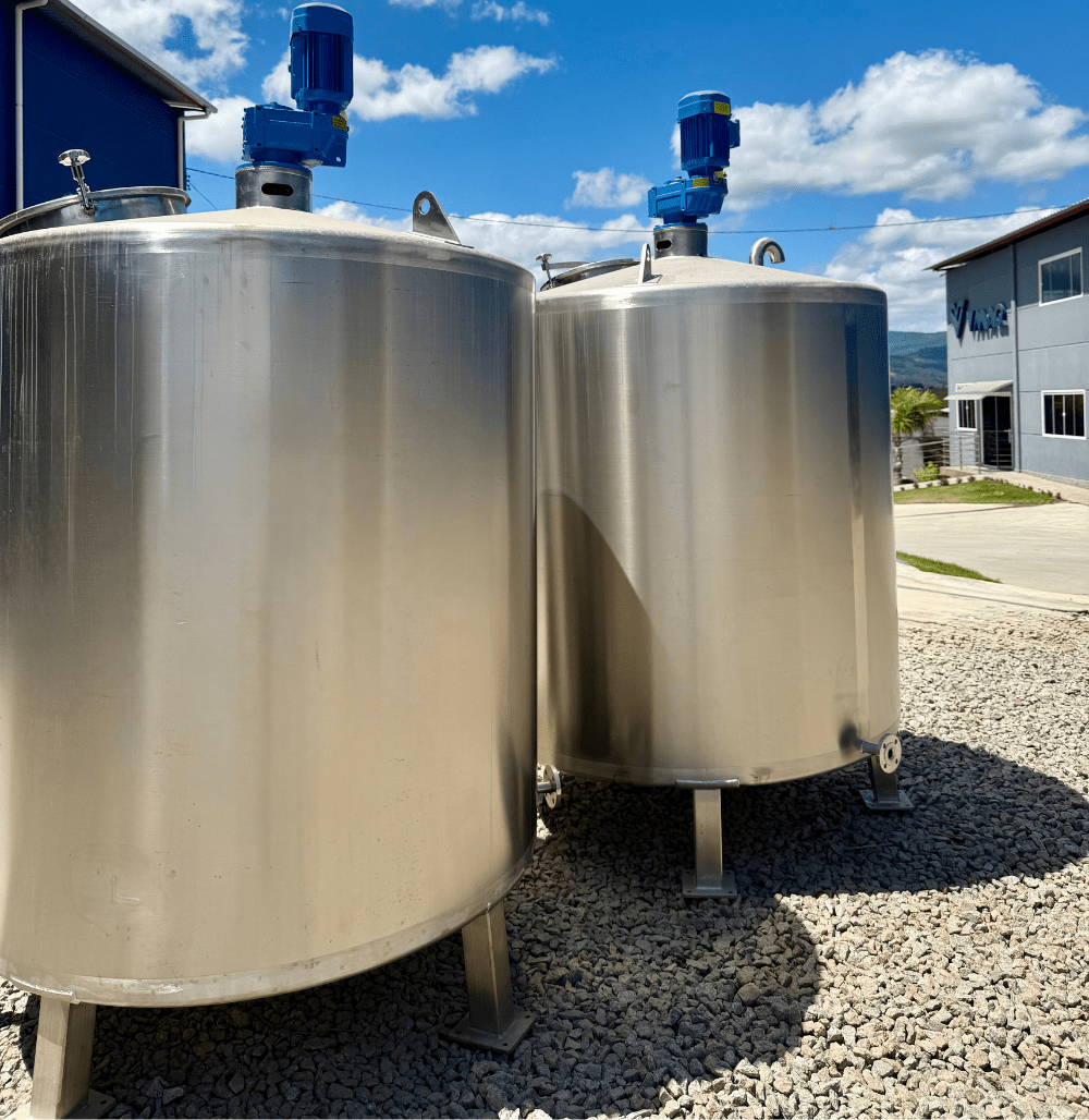 Tanques de inox e aço carbono