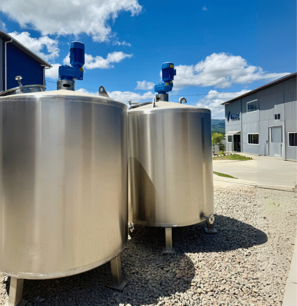 Tanques de inox e aço carbono